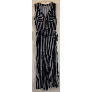 Lark + Gray Elegant Black White Stripe Sleeveless Jumpsuit Button Front Tie Belt